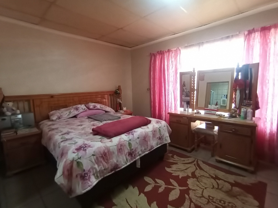 2 Bedroom Property for Sale in Vredefort Free State